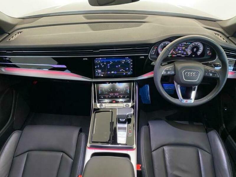 Q7
