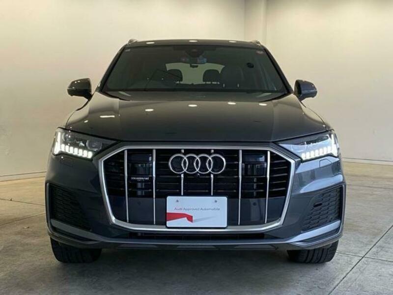 Q7