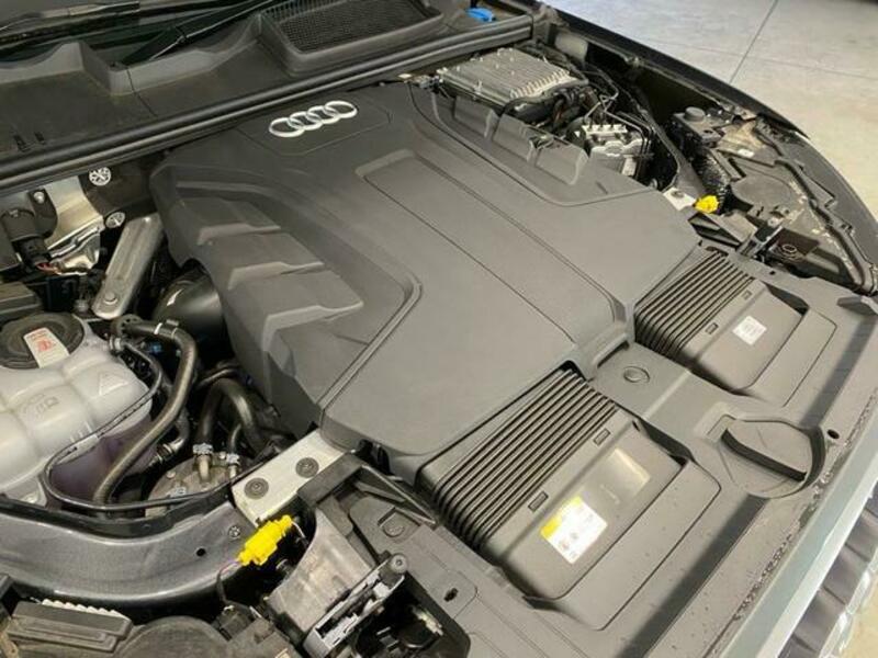 Q7