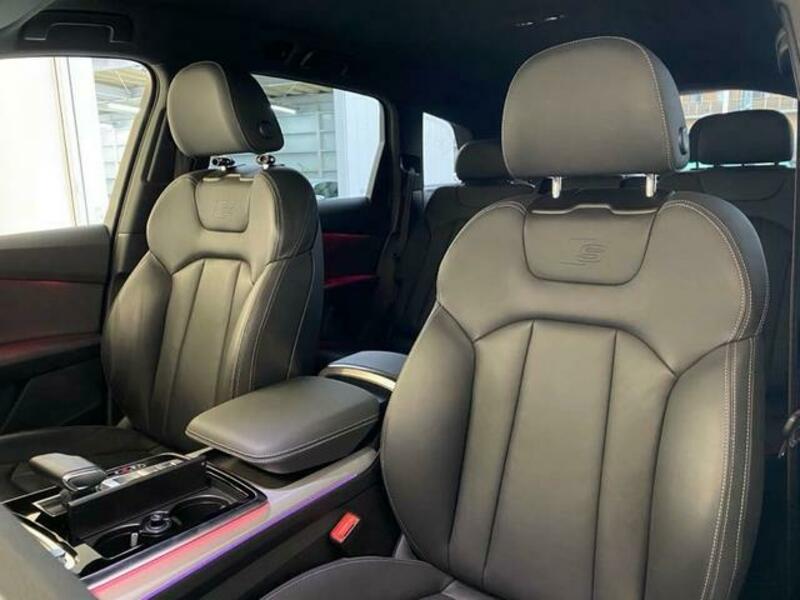 Q7