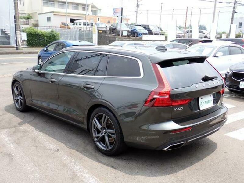 V60