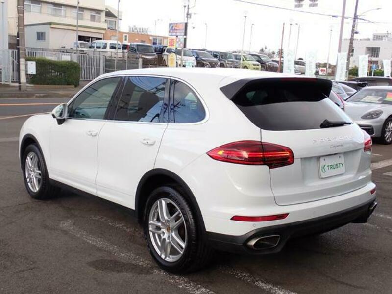 CAYENNE