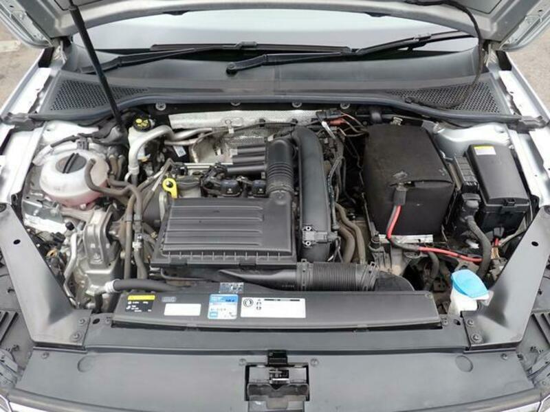 PASSAT VARIANT