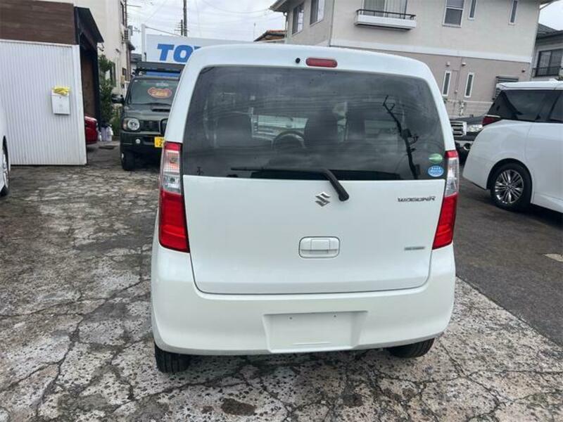 WAGON R