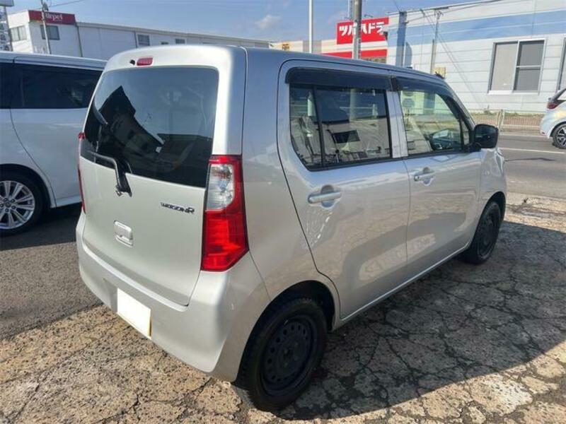 WAGON R