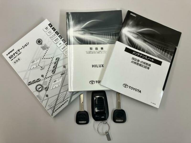 HILUX