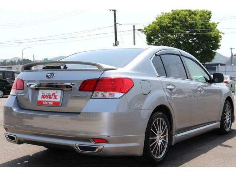 LEGACY B4