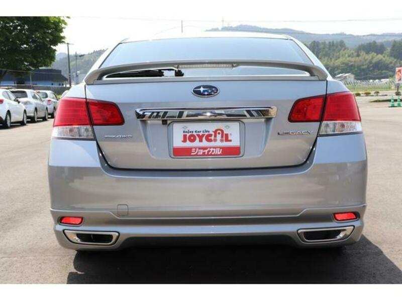 LEGACY B4