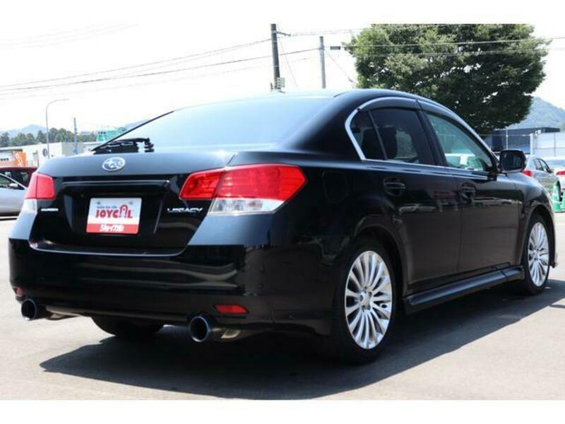 LEGACY B4