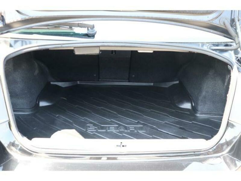 LEGACY B4
