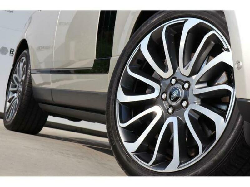 RANGE ROVER