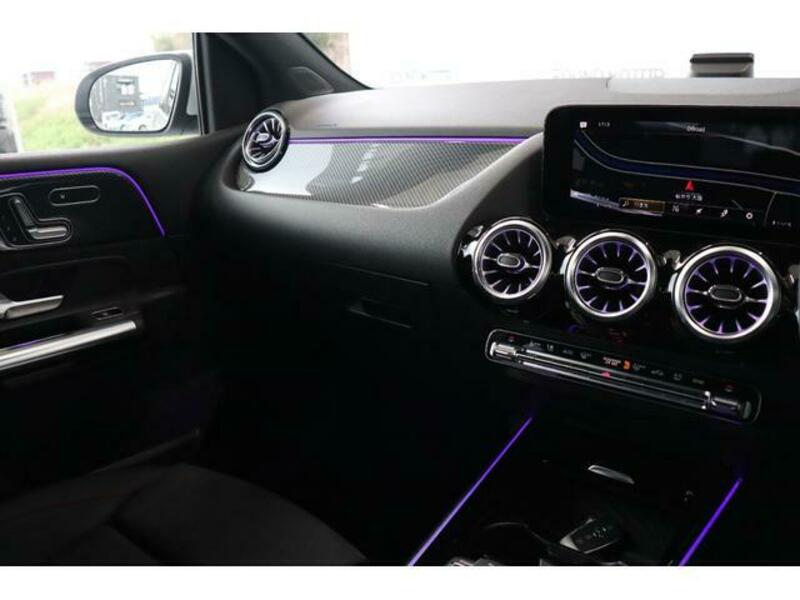 B-CLASS