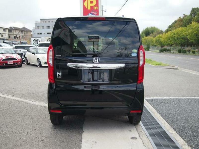 N BOX