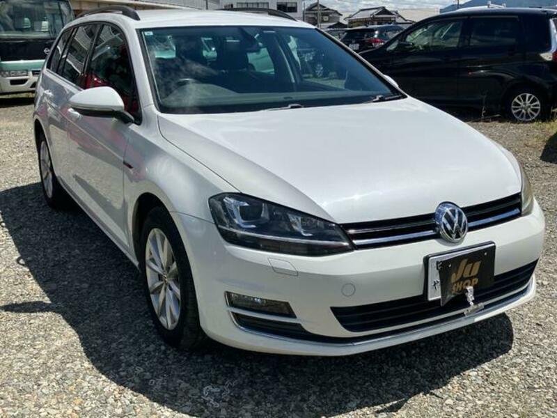 GOLF VARIANT