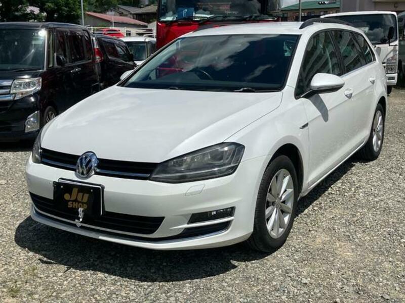 GOLF VARIANT-0