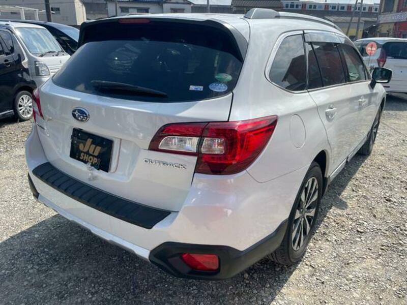 LEGACY OUTBACK