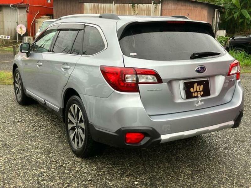 LEGACY OUTBACK
