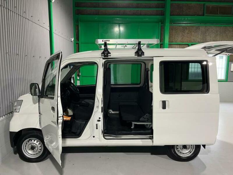 PIXIS VAN