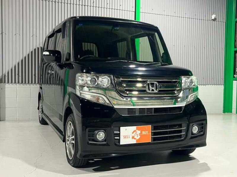 HONDA N BOX CUSTOM