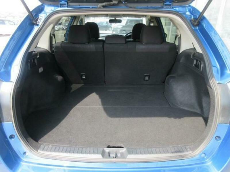COROLLA FIELDER