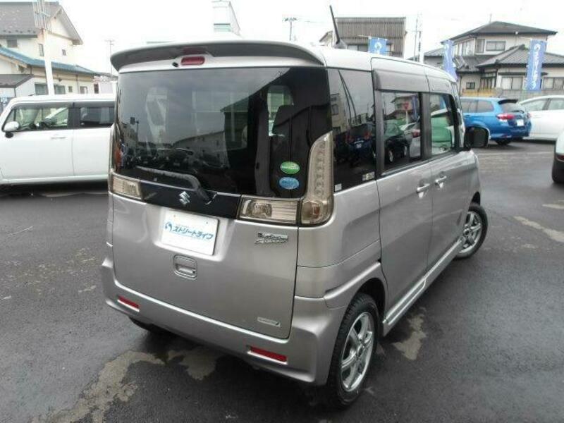 SPACIA CUSTOM