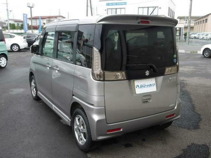 SPACIA CUSTOM