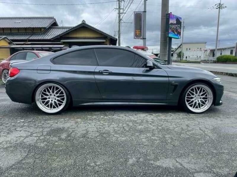4 SERIES