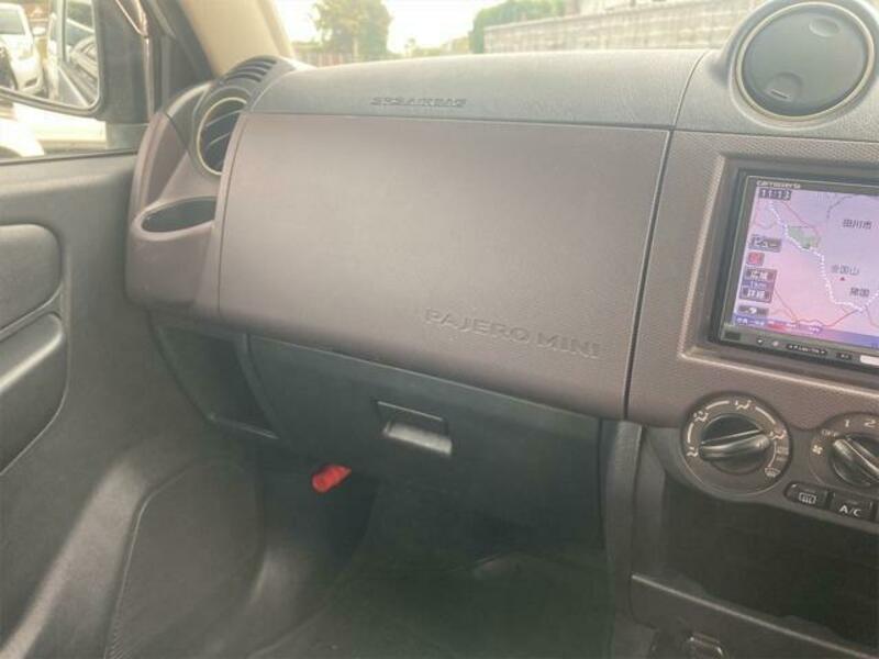 PAJERO MINI