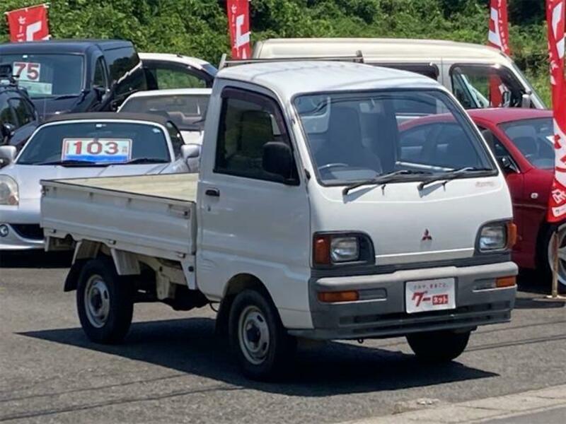 MINICAB TRUCK