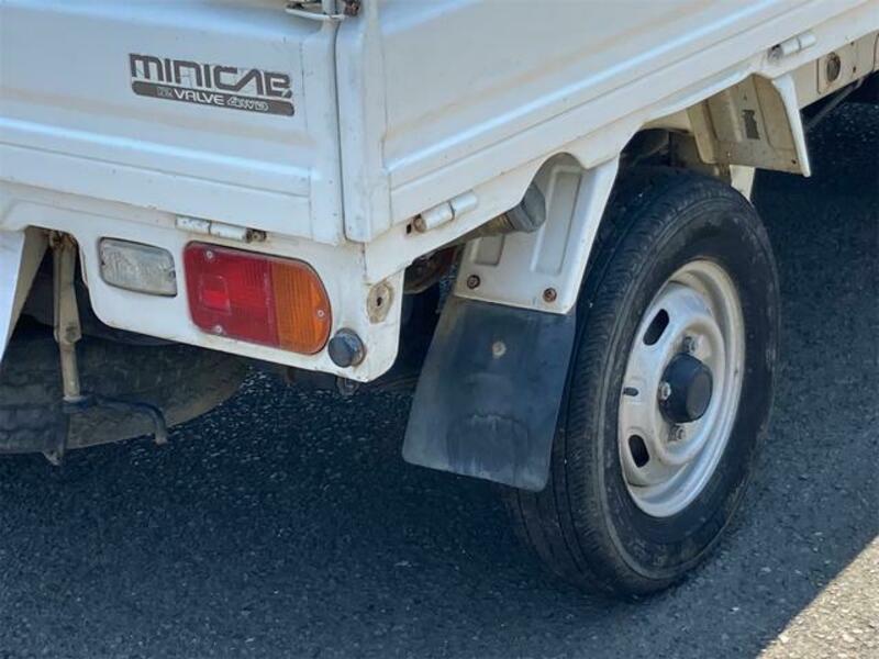 MINICAB TRUCK