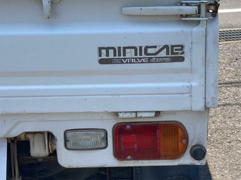 MINICAB TRUCK