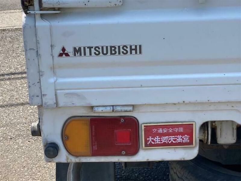 MINICAB TRUCK