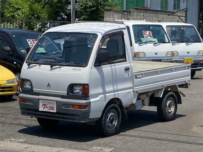 MITSUBISHI MINICAB TRUCK