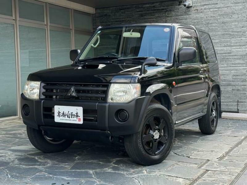 MITSUBISHI PAJERO MINI