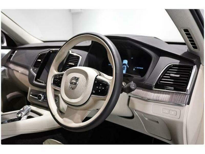 XC90