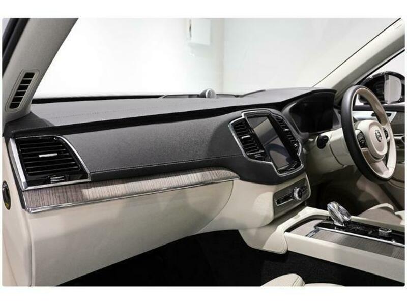 XC90