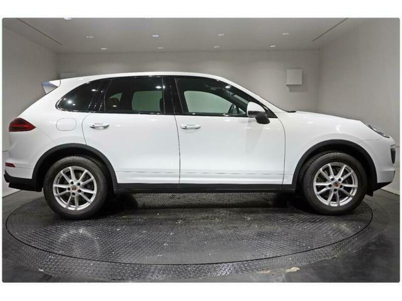 CAYENNE