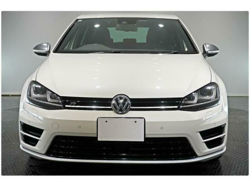 GOLF R