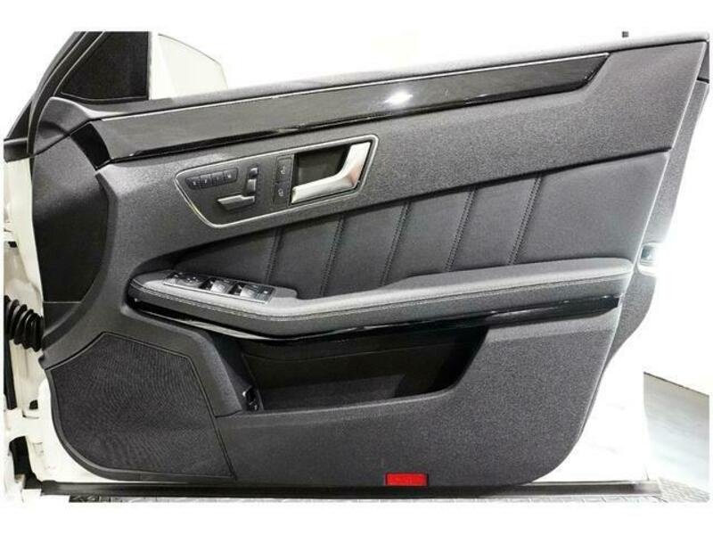 E-CLASS