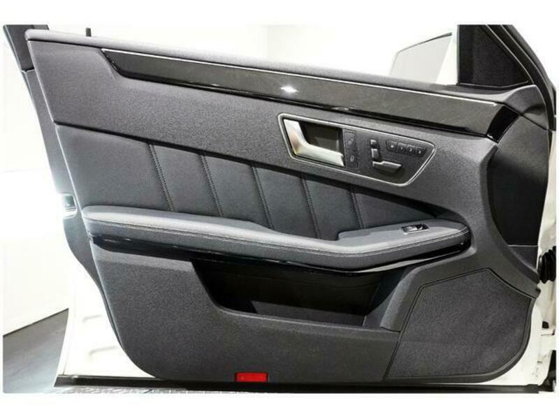 E-CLASS