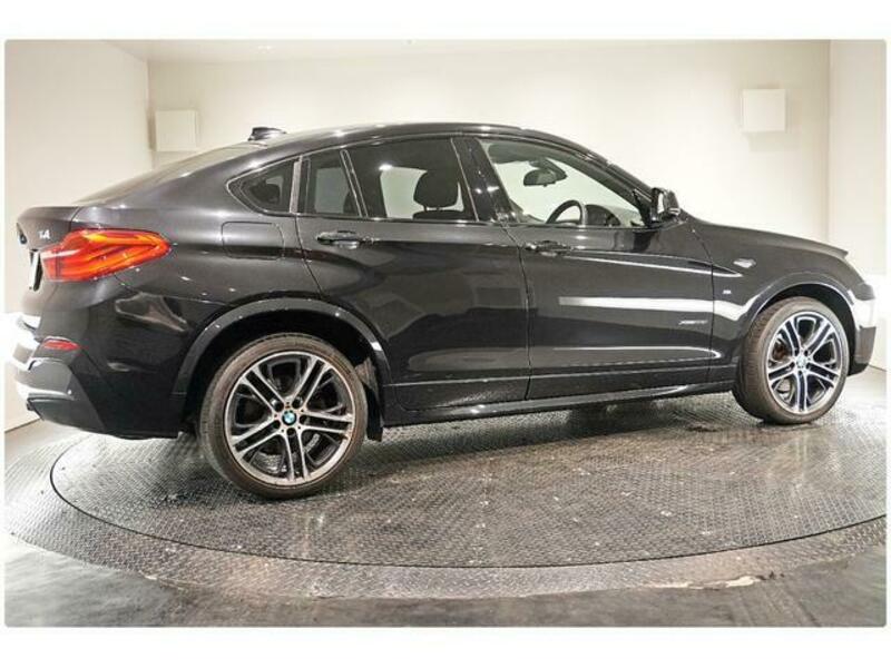 X4