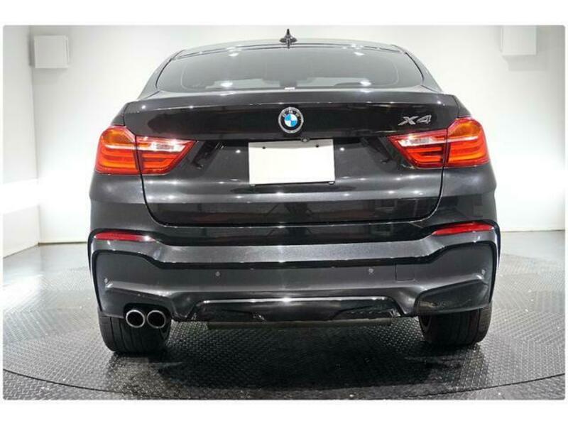 X4