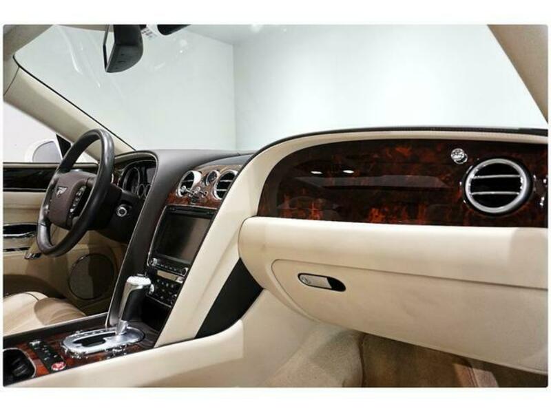 FLYING SPUR