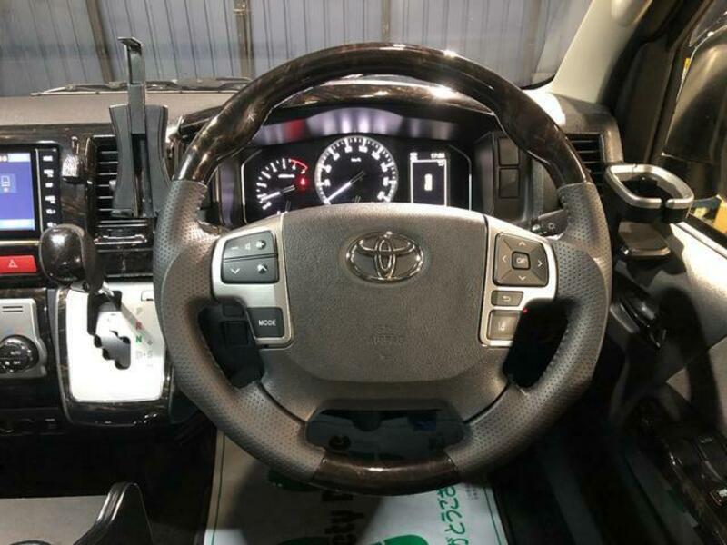 HIACE WAGON
