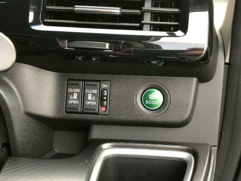 STEPWAGON SPADA