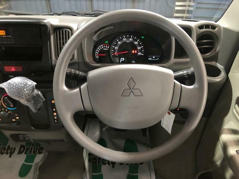 MINICAB VAN