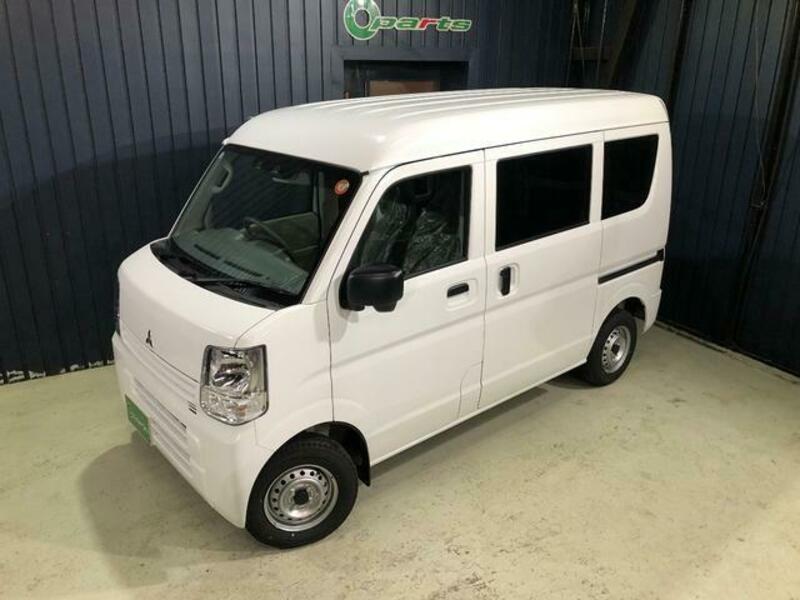 MINICAB VAN