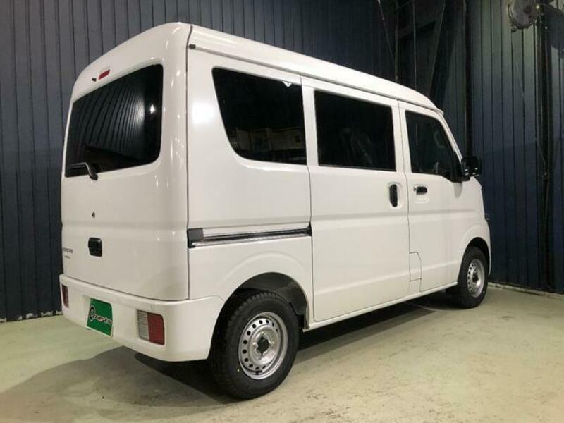 MINICAB VAN