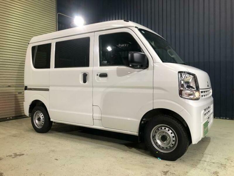 MINICAB VAN