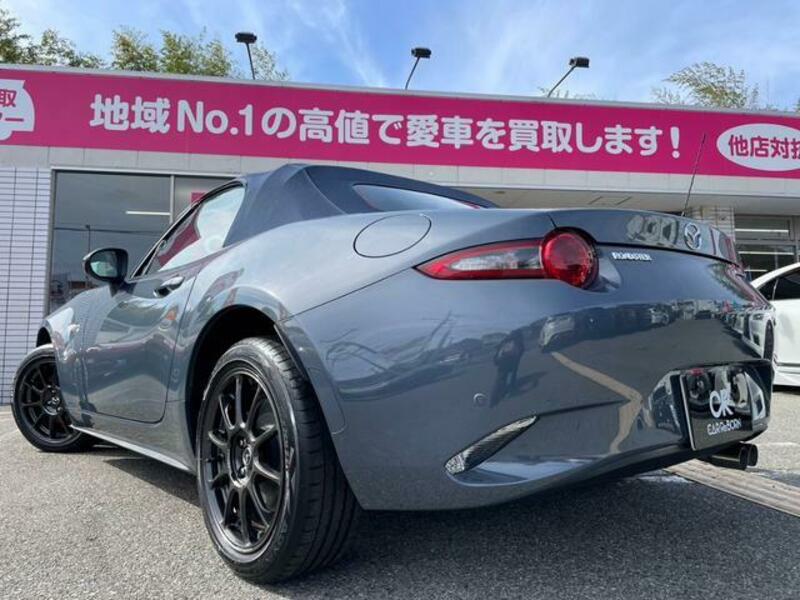 ROADSTER
